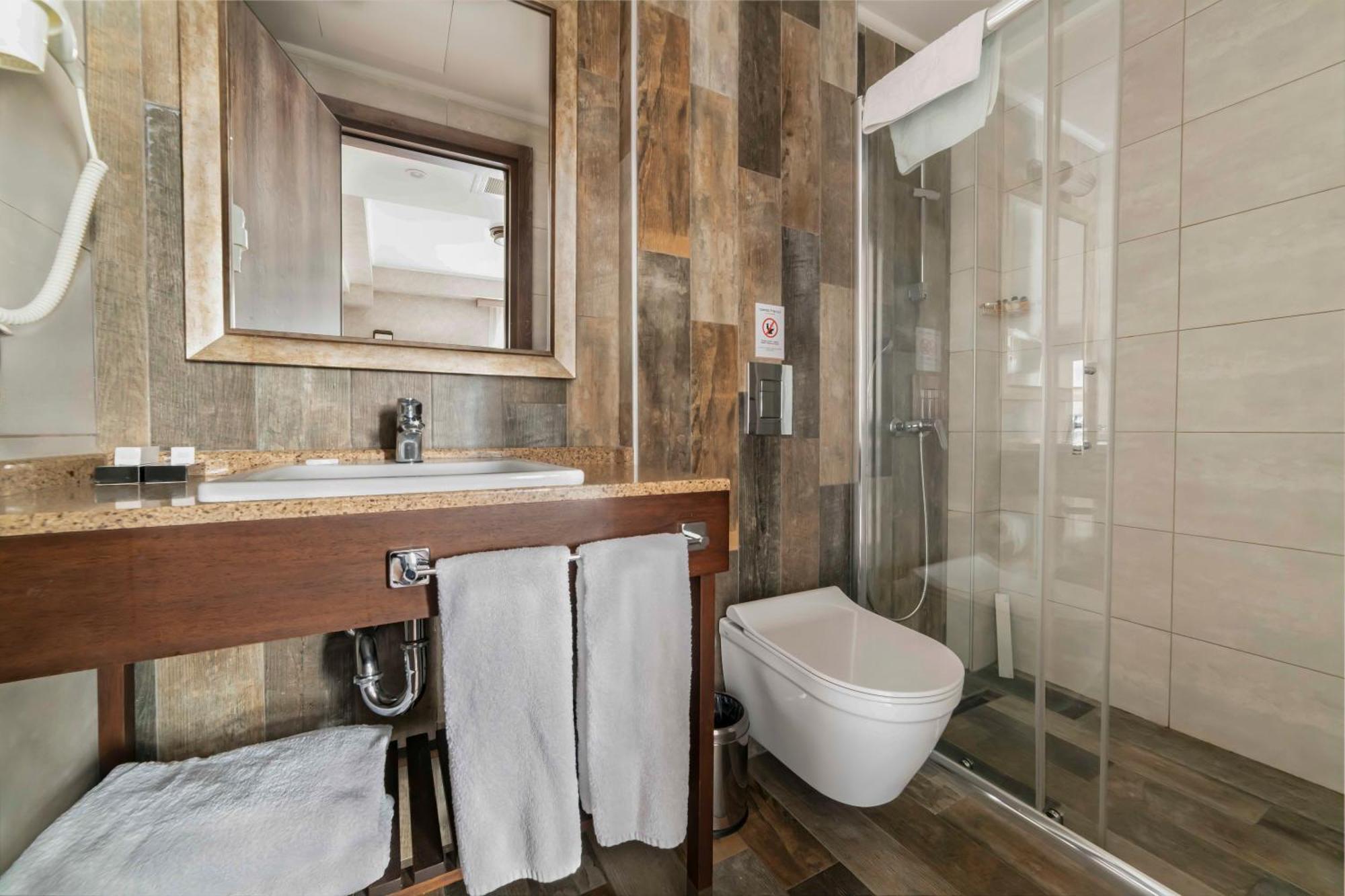 Castle Franco Suites Istanbul Eksteriør bilde