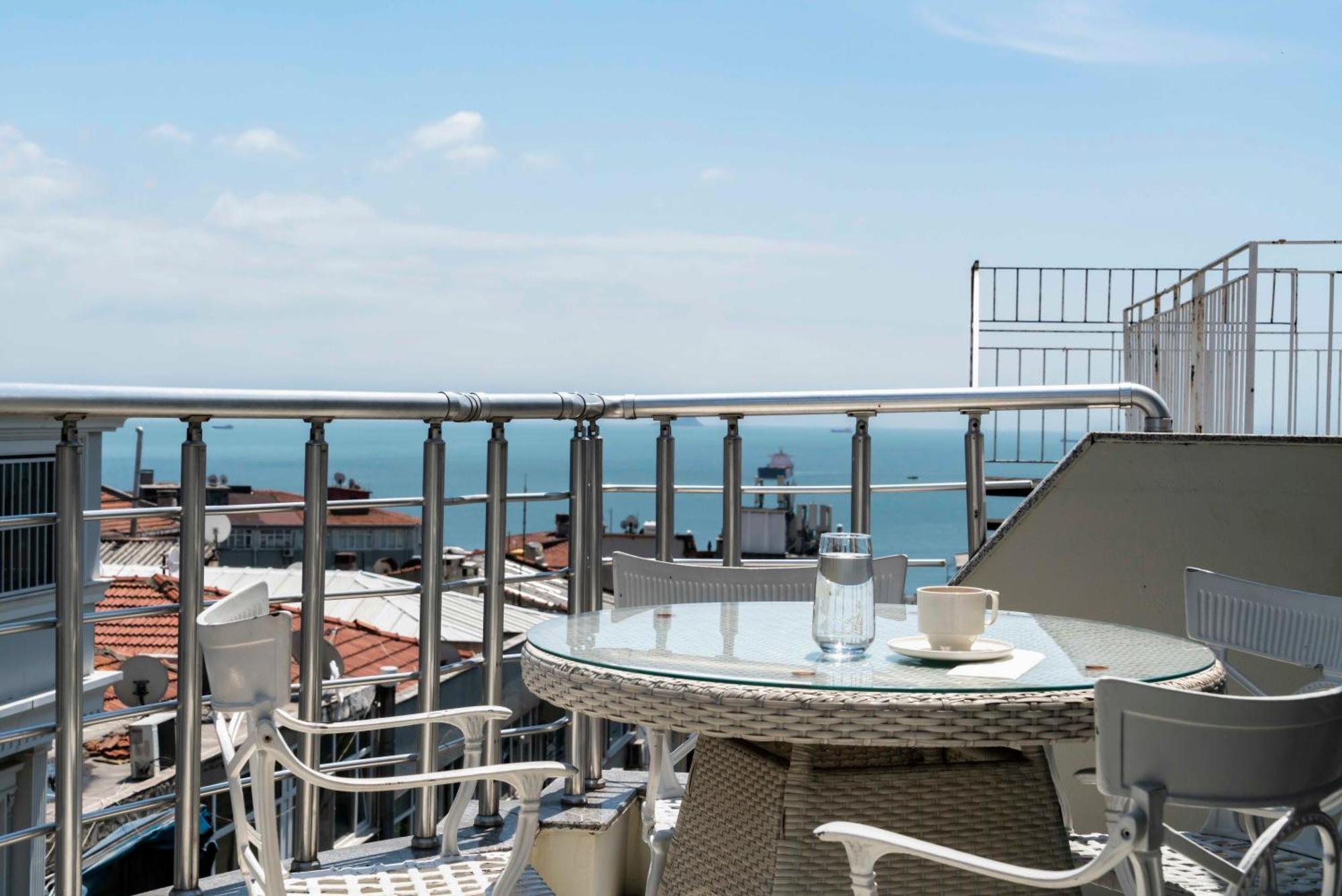 Castle Franco Suites Istanbul Eksteriør bilde