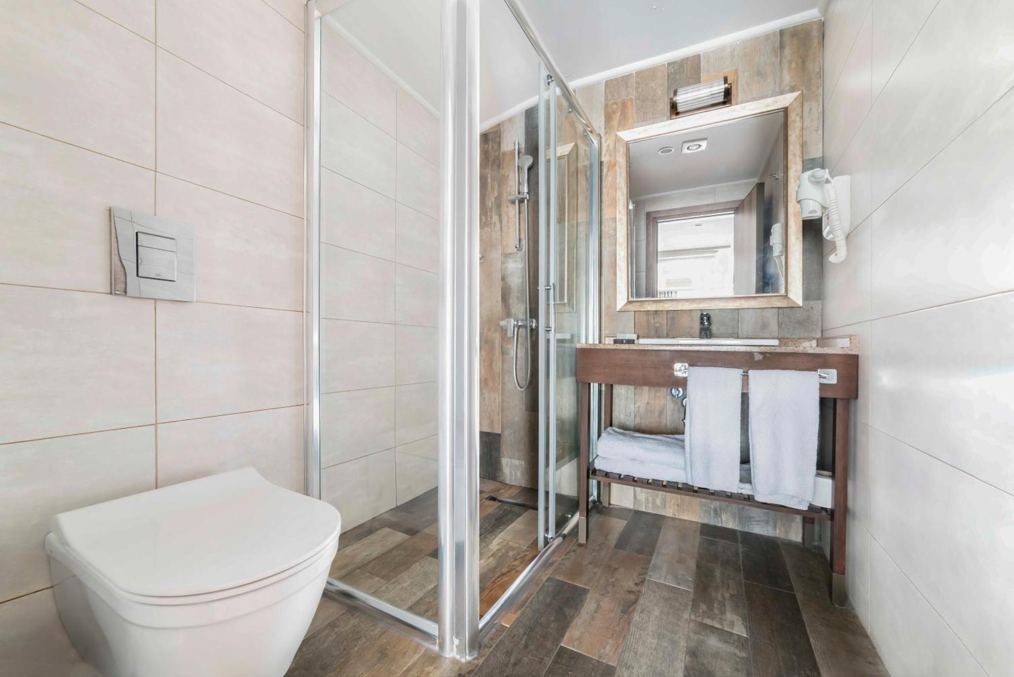 Castle Franco Suites Istanbul Eksteriør bilde